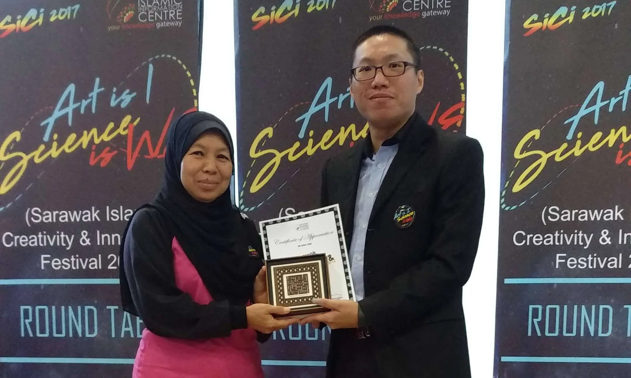 Getting an Appreciation Plague for Sharing At Sarawak Islamic Information Centre